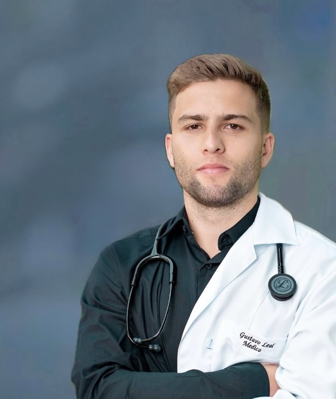 Dr. Gustavo Leal